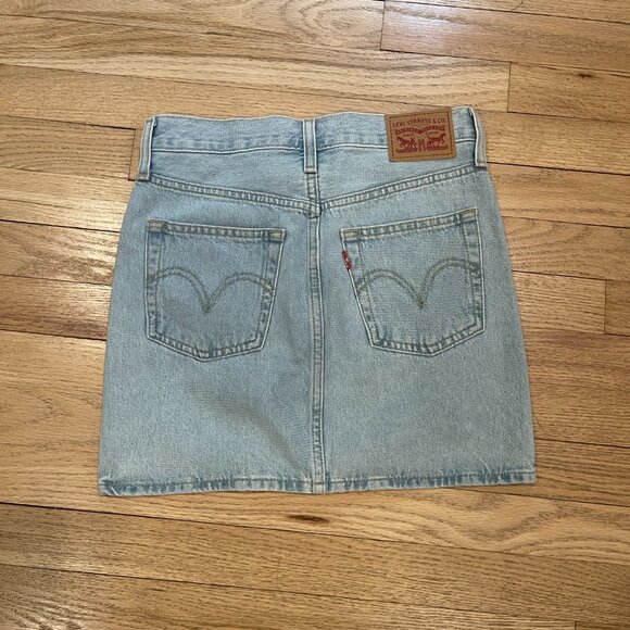 Levi Strauss & Co Icon Mini Denim Skirt NWOT SIze 24 - Picture 7 of 9